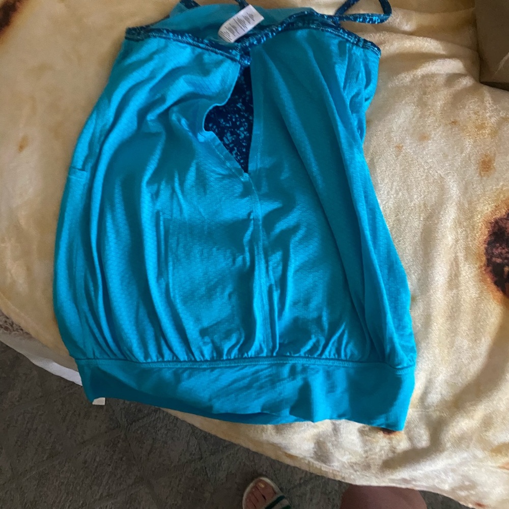 Ivivva Blue Top